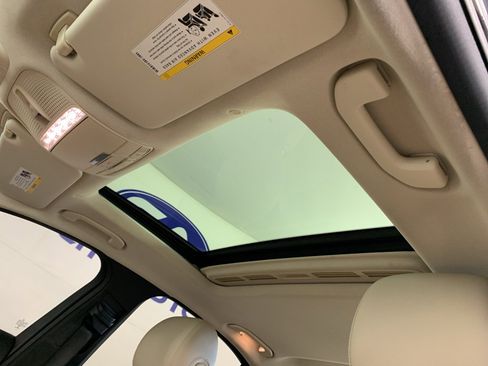 Used 2020 Mercedes-Benz C 300 Sedan image 31