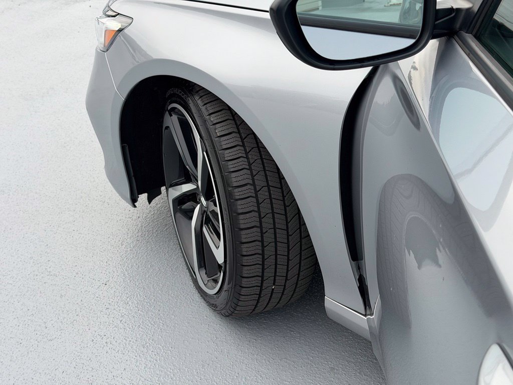 Used 2018 Honda Accord Sport image 21