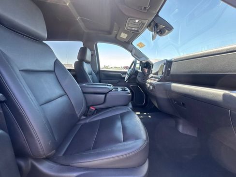 Certified 2025 GMC Sierra 1500 SLT AWD/4WD image 32