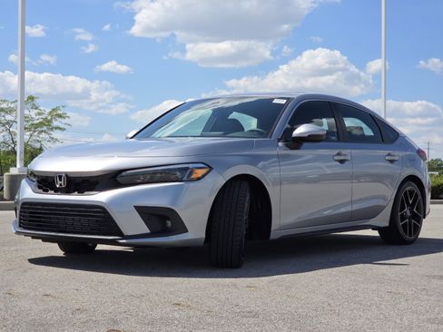 Used 2022 Honda Civic Sport Touring image 13