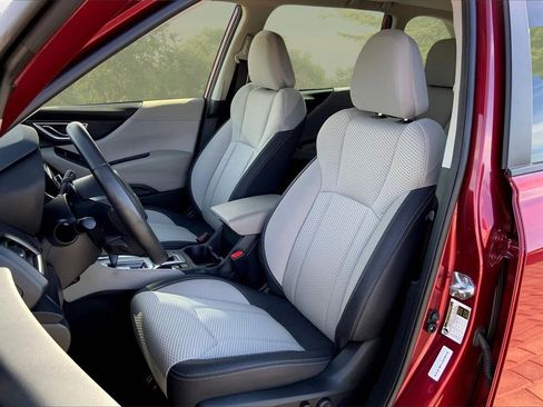 Used 2024 Subaru Forester Premium image 21