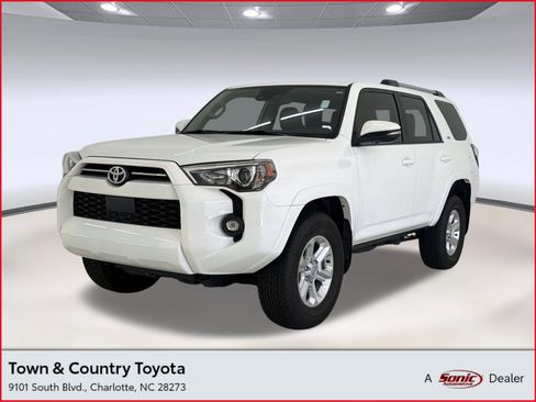 Used 2024 Toyota 4Runner SR5 Premium w/ Moonroof Package AWD/4WD image 1