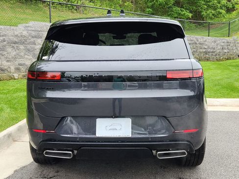 New 2026 Land Rover Range Rover Sport Dynamic SE AWD/4WD image 7