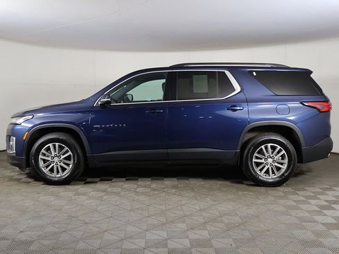 Used 2023 Chevrolet Traverse LT FWD image 17