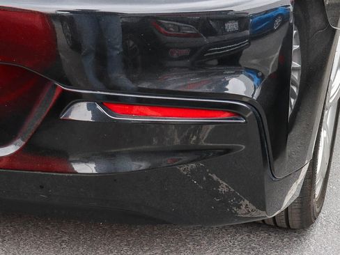 Used 2016 Chevrolet Volt LT w/ Comfort Package FWD image 16