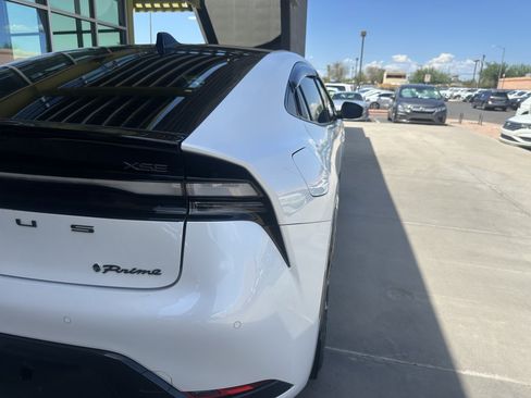 Used 2024 Toyota Prius Prime Premium FWD image 14