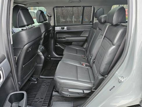 Used 2024 Hyundai Santa Fe Limited image 14