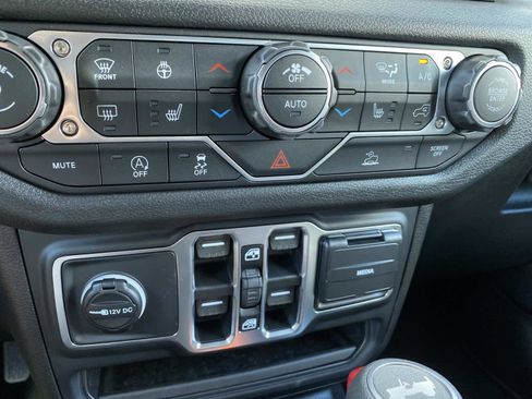 New 2026 Jeep Wrangler Unlimited Sport AWD/4WD image 11