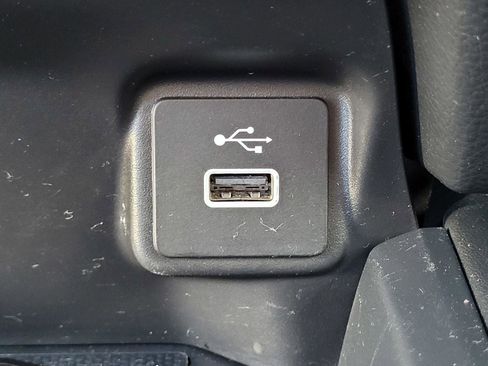 Used 2023 Honda HR-V EX-L image 14