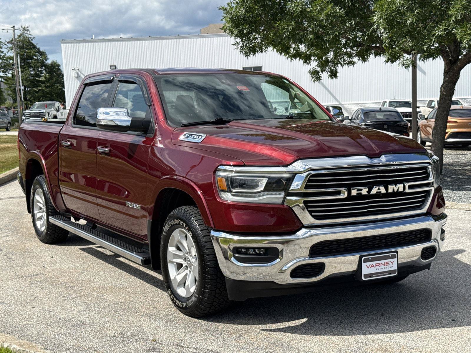 Used 2022 RAM 1500 Laramie AWD/4WD image 3
