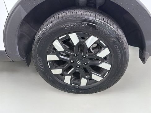 Used 2025 Hyundai Santa Cruz SE FWD image 28