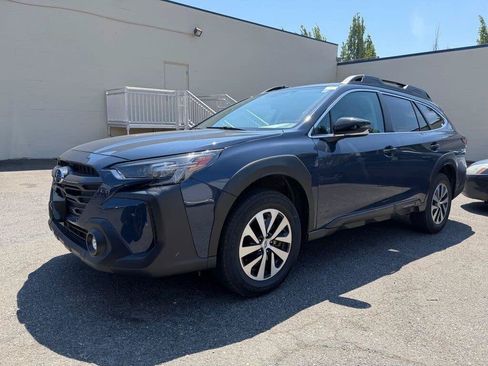 Certified 2024 Subaru Outback Premium AWD/4WD image 4