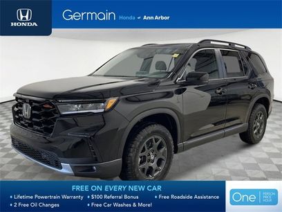 New 2025 Honda Pilot TrailSport