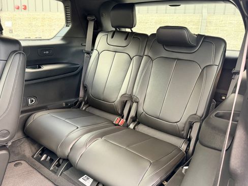 New 2025 Jeep Grand Cherokee L Limited image 20