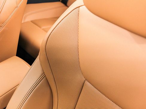 Certified 2023 BMW 430i Convertible w/ Convenience Package image 30