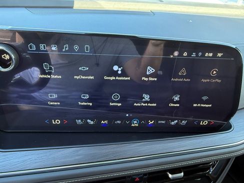 New 2026 Chevrolet Suburban Premier image 19