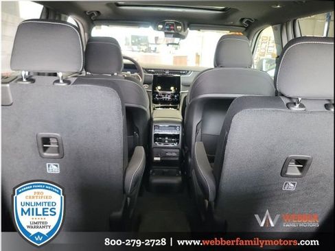 New 2025 Jeep Grand Cherokee L Laredo w/ Luxury Tech Group I image 11