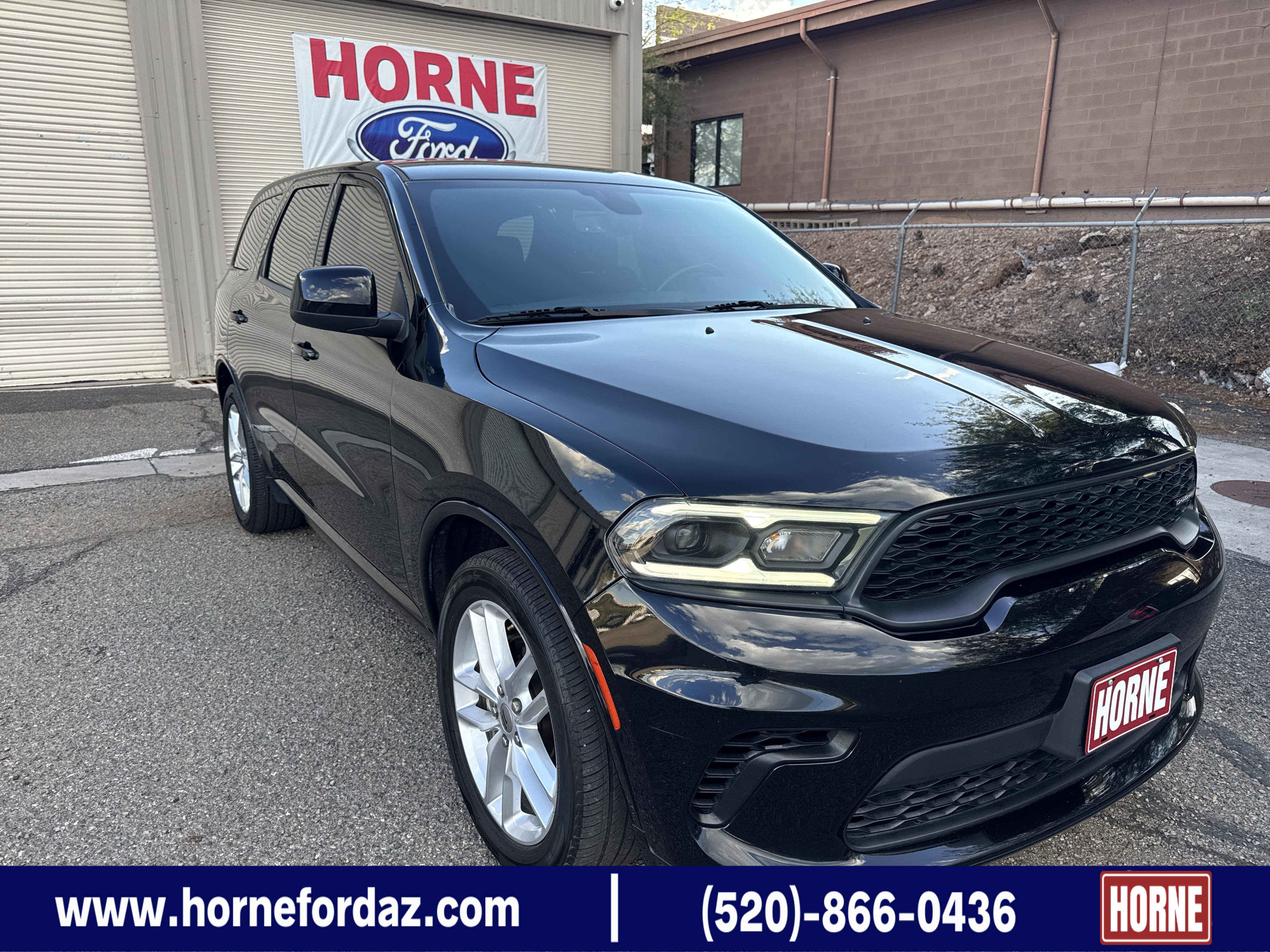 Used 2023 Dodge Durango GT RWD image 1