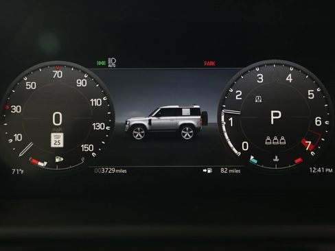 Used 2024 Land Rover Defender 90 V8 image 20