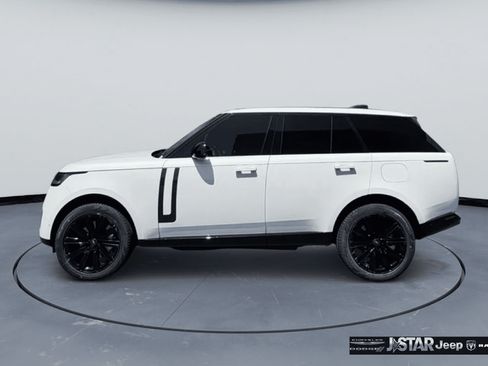 Used 2025 Land Rover Range Rover SE AWD/4WD image 8