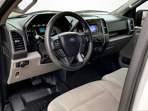 Used 2018 Ford F150 XLT image 18