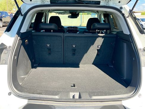 Used 2023 Chevrolet TrailBlazer LT w/ Convenience Package image 24