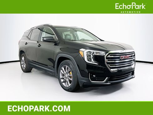 Used 2023 GMC Terrain SLT image 1