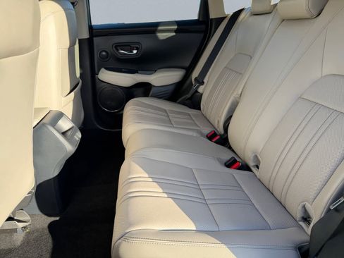 Used 2023 Honda HR-V EX-L image 18