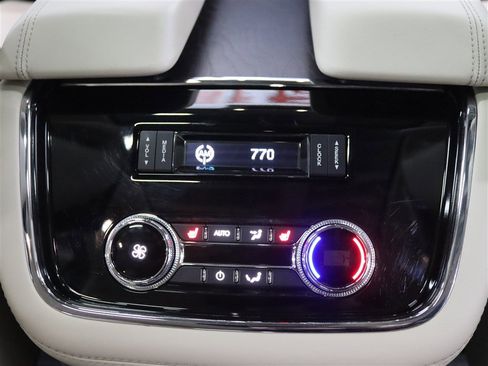 Used 2021 Lincoln Navigator L Reserve w/ Luxury Package image 20