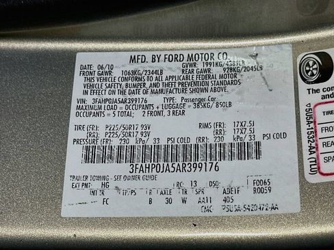Used 2010 Ford Fusion SEL FWD image 21