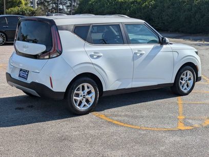 Used 2024 Kia Soul LX w/ Option Group 015