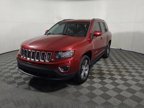 Used 2016 Jeep Compass High Altitude AWD/4WD image 15