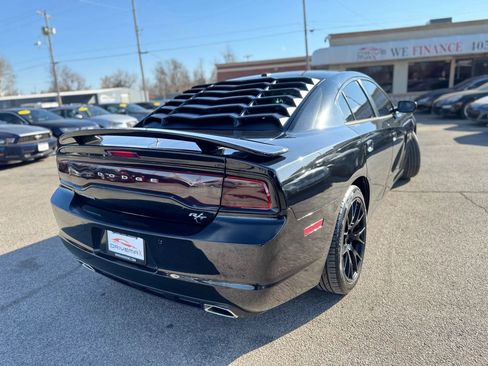 Used 2014 Dodge Charger R/T image 3