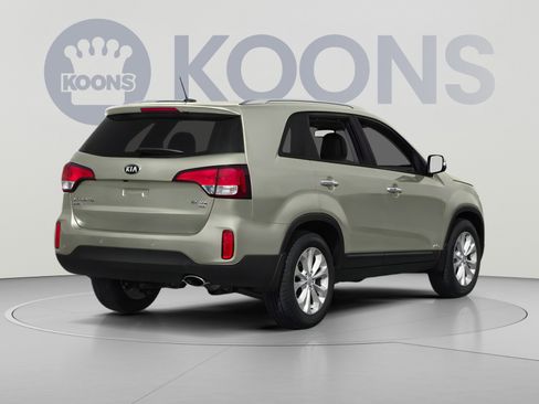 Used 2014 Kia Sorento EX w/ EX V6 Touring Package AWD/4WD image 2