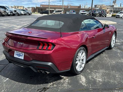 Used 2025 Ford Mustang GT Premium RWD image 9