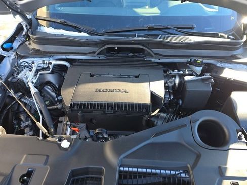 Certified 2025 Honda Pilot TrailSport image 16