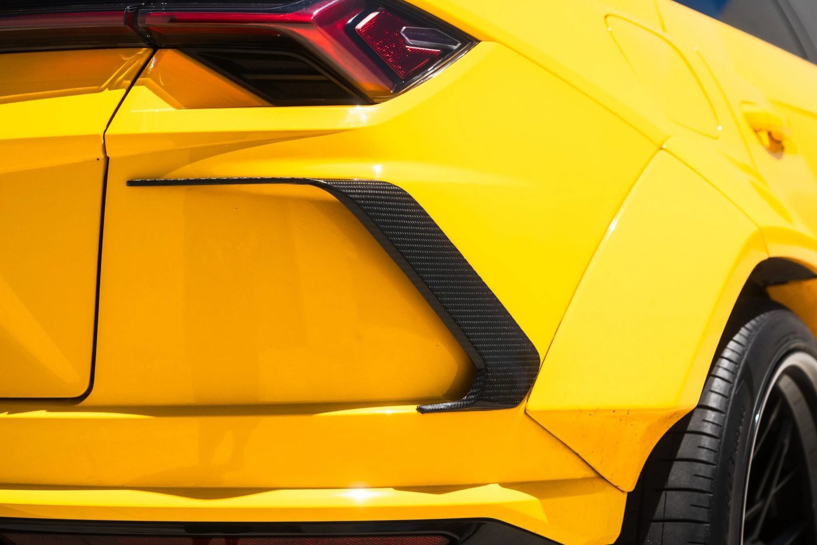 Used 2021 Lamborghini Urus AWD/4WD image 20