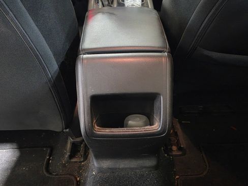 Used 2018 Honda Accord LX image 11