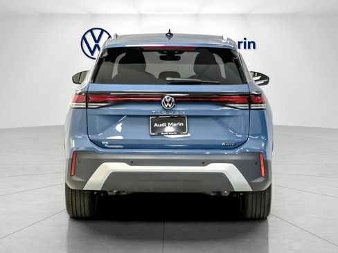 New 2026 Volkswagen Tiguan SE image 4