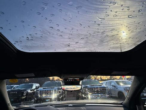 New 2026 GMC Acadia Denali w/ Super Cruise Package image 15