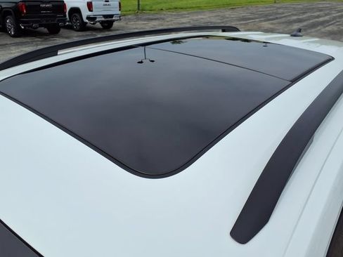Used 2025 Volkswagen Atlas Peak Edition SE AWD/4WD image 48