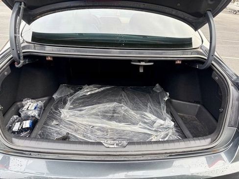 Used 2022 Hyundai Sonata Limited w/ Winter Weather Package image 17