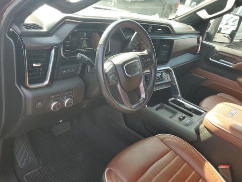 Used 2024 GMC Sierra 2500 Denali Ultimate image 22