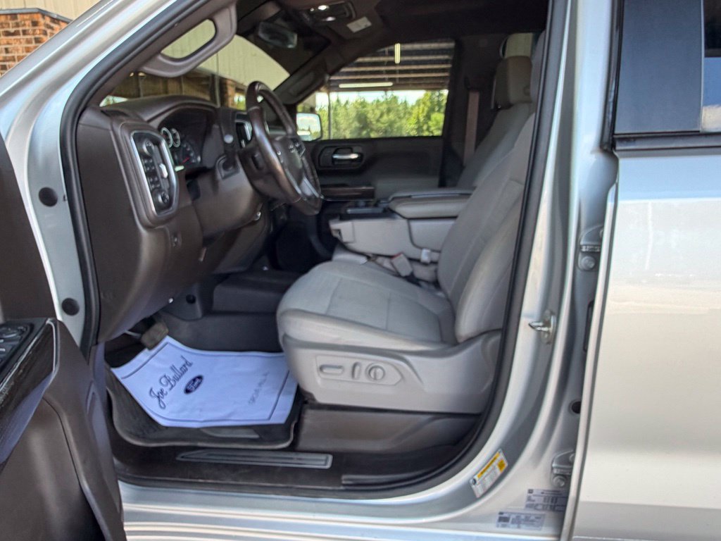 Used 2022 Chevrolet Silverado 1500 RST w/ Z71 Off-Road Package AWD/4WD image 4