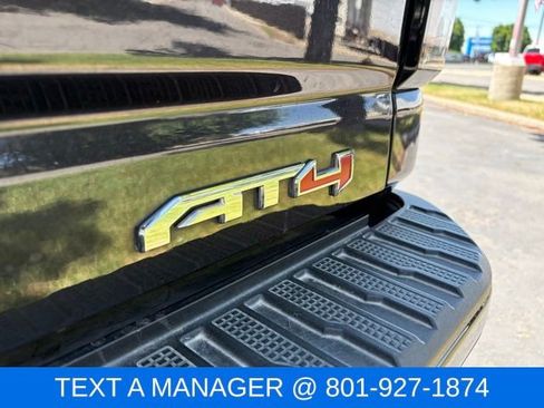 Used 2024 GMC Sierra 3500 AT4 w/ AT4 Premium Plus Package AWD/4WD image 11