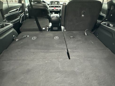 Used 2021 Kia Telluride S image 15