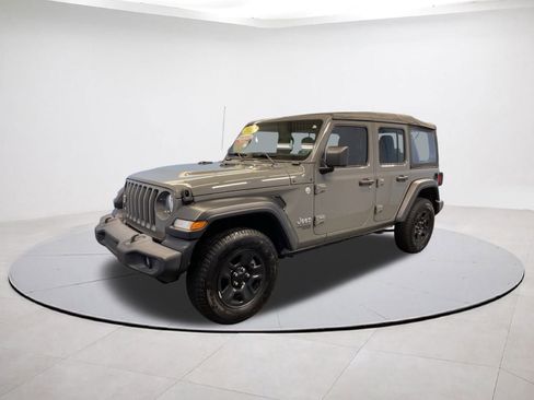 Certified 2021 Jeep Wrangler Unlimited Sport image 3