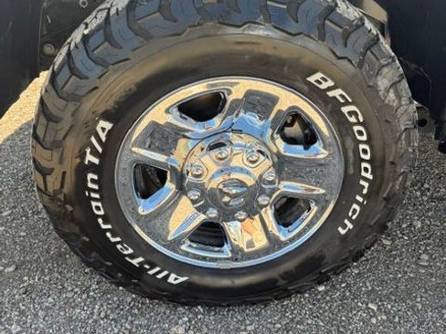 Used 2024 RAM 2500 Tradesman w/ Chrome Appearance Group AWD/4WD image 25