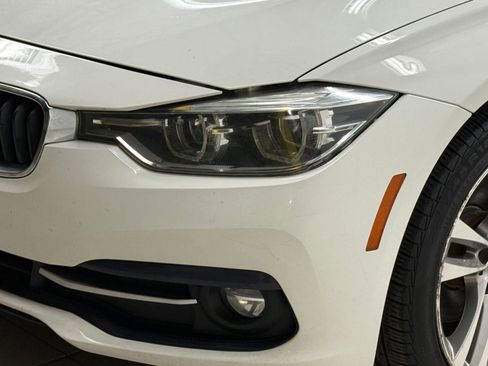 Used 2018 BMW 328d xDrive Sedan image 4