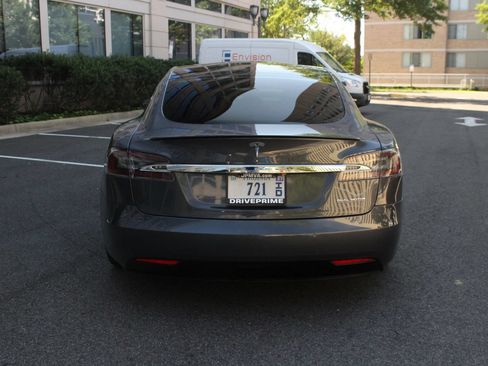 Used 2021 Tesla Model S Performance AWD/4WD image 8